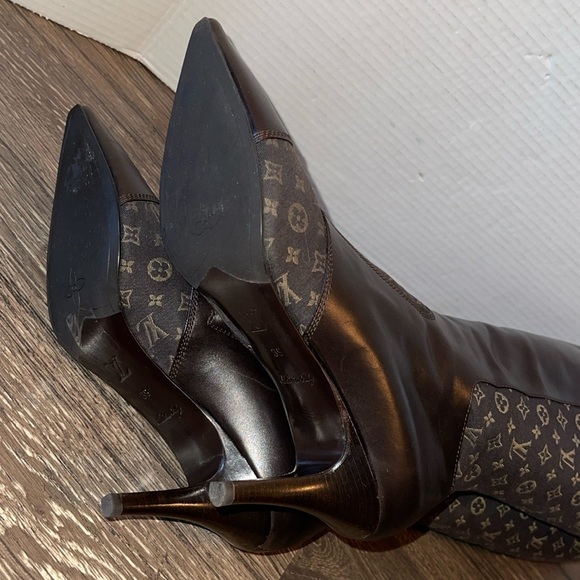Louis Vuitton Adorable Hight Boot 8cm LV logo Size: 39 /8.5 - Picture 14 of 16